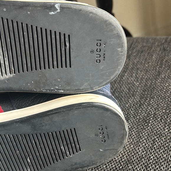 Gucci Men's Navy High-Top Sneakers - Picture 9 of 16